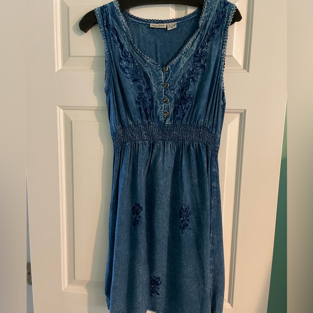 Rays Sun sleeveless denim blue dress, size medium